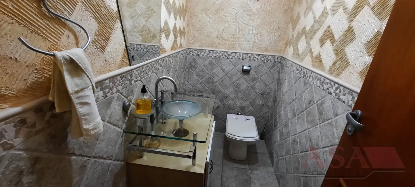 Foto 8 de Casa com 4 quartos à venda, 300m2 em Vila Mogilar, Mogi Das Cruzes - SP