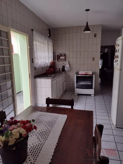 Foto 1 de Casa com 2 quartos à venda, 155m2 em Centro, Mogi Das Cruzes - SP