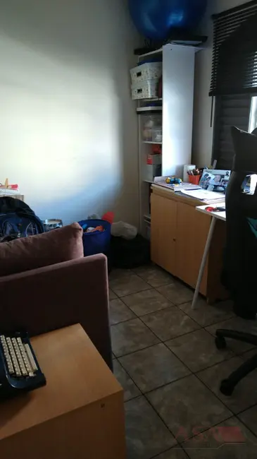 Casa com 3 quartos à venda, 110m2 em Parque Santana, Mogi Das Cruzes - SP - imagem 9 Foto 9 de Casa com 3 quartos à venda, 110m2 em Parque Santana, Mogi Das Cruzes - SP