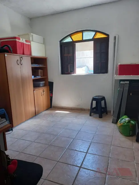 Casa com 2 quartos à venda, 300m2 em Parque São Martinho, Mogi Das Cruzes - SP - imagem 8 Foto 8 de Casa com 2 quartos à venda, 300m2 em Parque São Martinho, Mogi Das Cruzes - SP