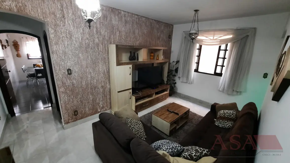 Foto 4 de Casa com 3 quartos à venda, 225m2 em Jardim Armênia, Mogi Das Cruzes - SP