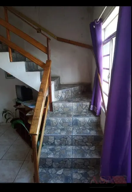 Foto 6 de Casa com 4 quartos à venda, 124m2 em Jardim Aeroporto III, Mogi Das Cruzes - SP