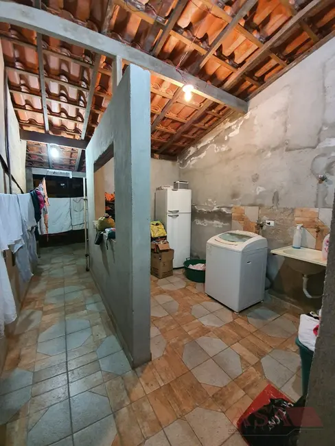 Foto 9 de Casa Comercial com 5 quartos à venda e para alugar, 127m2 em Jardim Armênia, Mogi Das Cruzes - SP