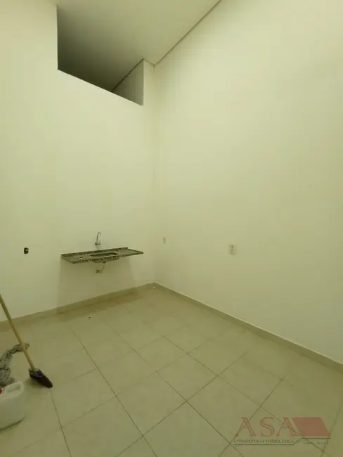 Foto 2 de Loja para alugar, 253m2 em Centro, Mogi Das Cruzes - SP