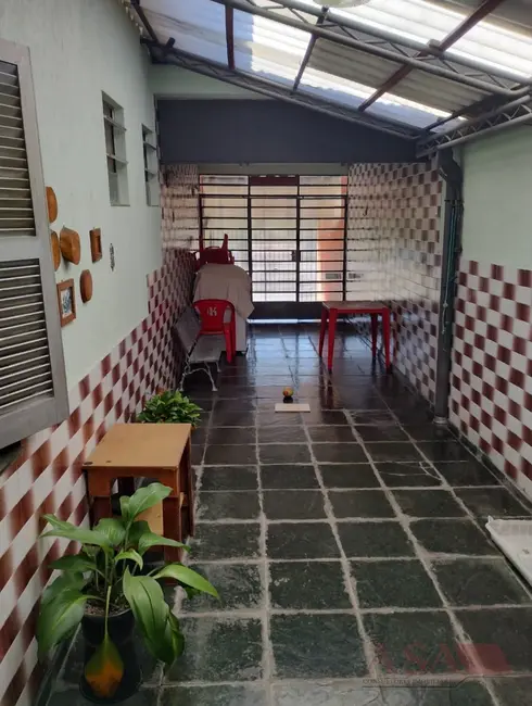 Foto 2 de Casa com 3 quartos à venda, 250m2 em Centro, Mogi Das Cruzes - SP