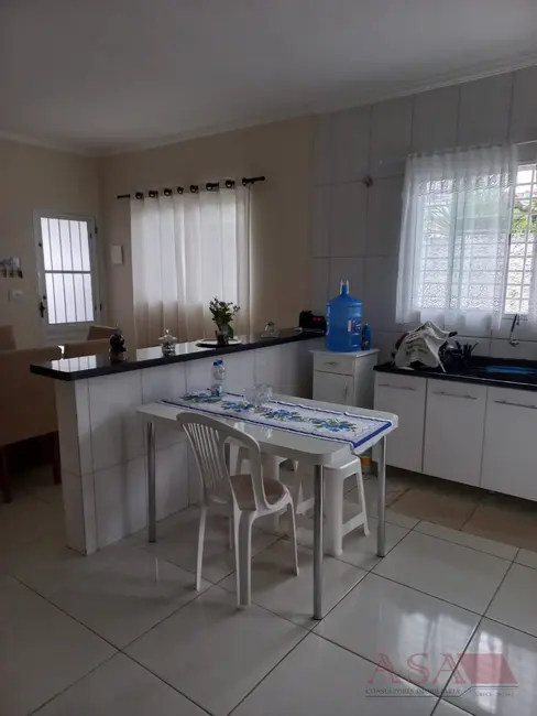 Foto 3 de Casa com 3 quartos à venda, 320m2 em Vila São Paulo, Mogi Das Cruzes - SP