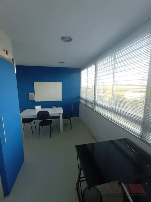 Foto 5 de Casa Comercial à venda, 230m2 em Vila Oliveira, Mogi Das Cruzes - SP