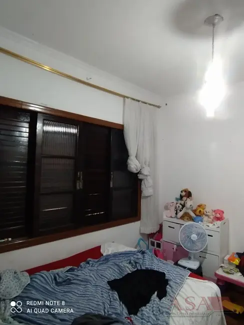 Casa com 3 quartos à venda, 202m2 em Vila Mogilar, Mogi Das Cruzes - SP - imagem 7 Foto 7 de Casa com 3 quartos à venda, 202m2 em Vila Mogilar, Mogi Das Cruzes - SP