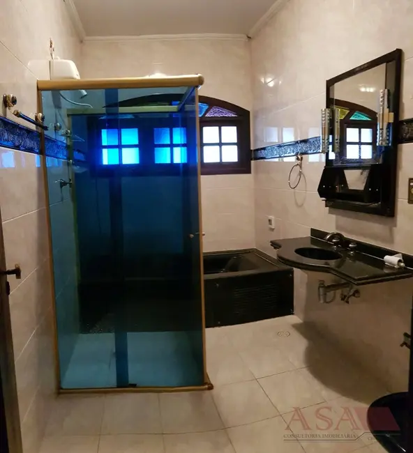 Casa de Condomínio à venda e para alugar, 2500m2 em Guararema - SP - imagem 4 Foto 4 de Casa de Condomínio à venda e para alugar, 2500m2 em Guararema - SP