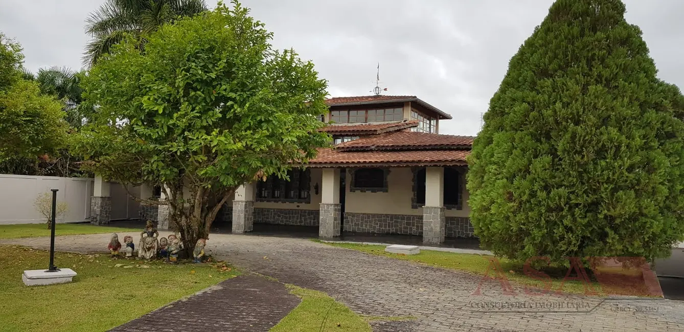 Casa de Condomínio à venda e para alugar, 2500m2 em Guararema - SP - imagem 3 Foto 3 de Casa de Condomínio à venda e para alugar, 2500m2 em Guararema - SP
