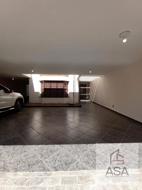Foto 2 de Casa com 4 quartos à venda, 500m2 em Vila Oliveira, Mogi Das Cruzes - SP