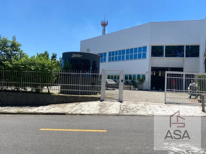 Armazém / Galpão para alugar, 1400m2 em Cézar de Souza, Mogi Das Cruzes - SP - imagem 2 Foto 2 de Armazém / Galpão para alugar, 1400m2 em Cézar de Souza, Mogi Das Cruzes - SP