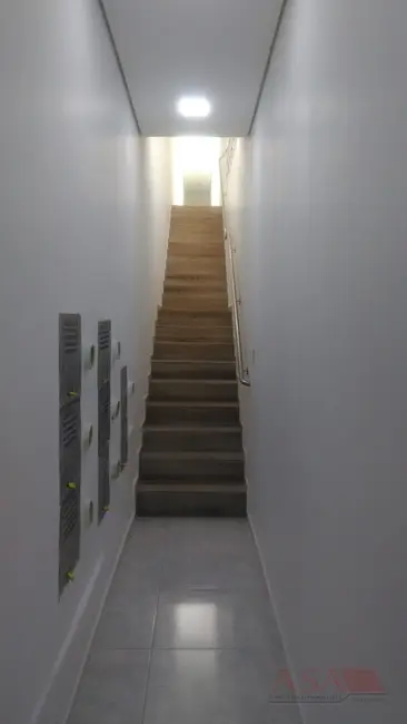 Foto 4 de Sala Comercial para alugar, 13m2 em Jardim Armênia, Mogi Das Cruzes - SP