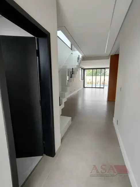 Foto 4 de Casa de Condomínio com 4 quartos à venda, 296m2 em Fazenda Rodeio, Mogi Das Cruzes - SP