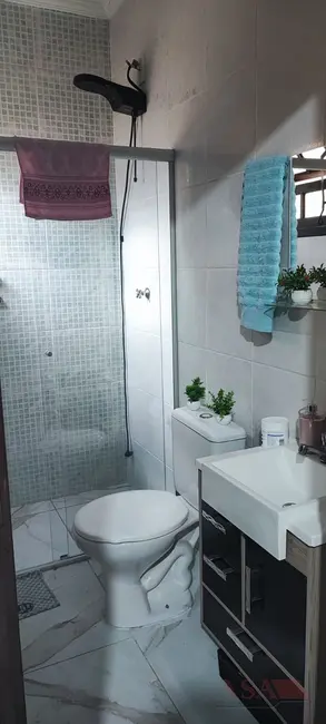 Foto 1 de Casa com 4 quartos à venda, 125m2 em Braz Cubas, Mogi Das Cruzes - SP