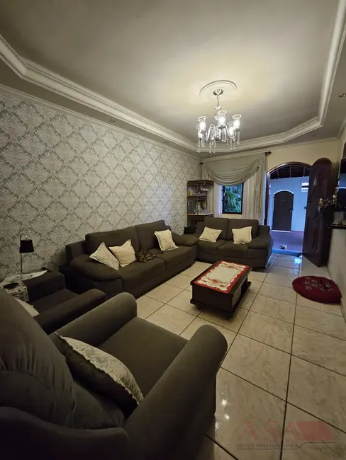 Foto 3 de Casa com 3 quartos à venda, 250m2 em Jardim Juliana, Mogi Das Cruzes - SP