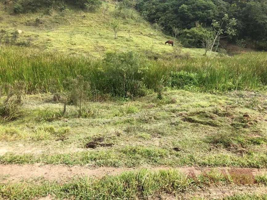 Sítio / Rancho com 3 quartos à venda, 37200m2 em Guararema - SP - imagem 3 Foto 3 de Sítio / Rancho com 3 quartos à venda, 37200m2 em Guararema - SP