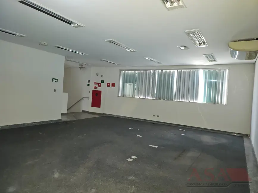 Prédio Inteiro para alugar, 700m2 em Jardim da Saúde, São Paulo - SP - imagem 9 Foto 9 de Prédio Inteiro para alugar, 700m2 em Jardim da Saúde, São Paulo - SP