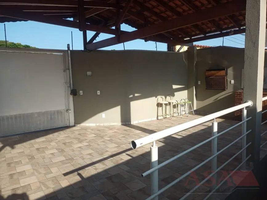 Foto 1 de Casa com 2 quartos à venda, 126m2 em Alto Ipiranga, Mogi Das Cruzes - SP