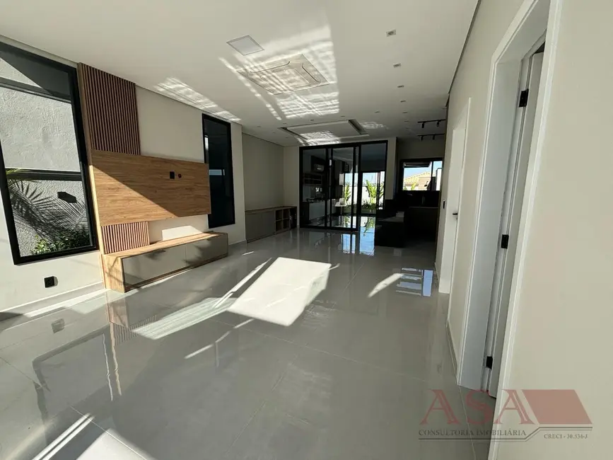 Foto 4 de Casa de Condomínio com 3 quartos à venda, 360m2 em Jardim São Pedro, Mogi Das Cruzes - SP