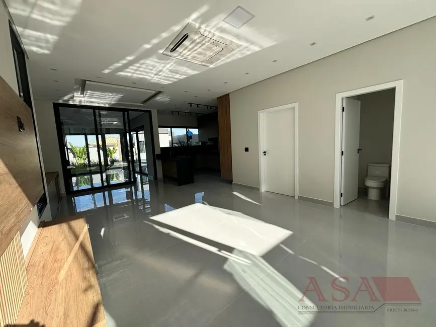 Foto 3 de Casa de Condomínio com 3 quartos à venda, 360m2 em Jardim São Pedro, Mogi Das Cruzes - SP