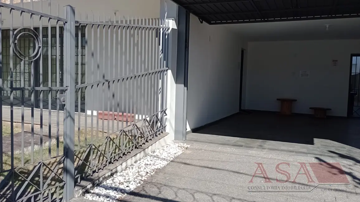 Foto 2 de Sala Comercial para alugar, 35m2 em Vila Mogilar, Mogi Das Cruzes - SP