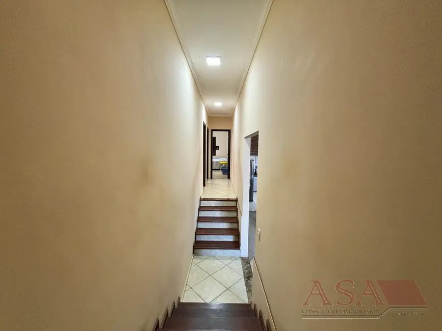 Foto 6 de Casa com 3 quartos à venda, 500m2 em Vila Suissa, Mogi Das Cruzes - SP