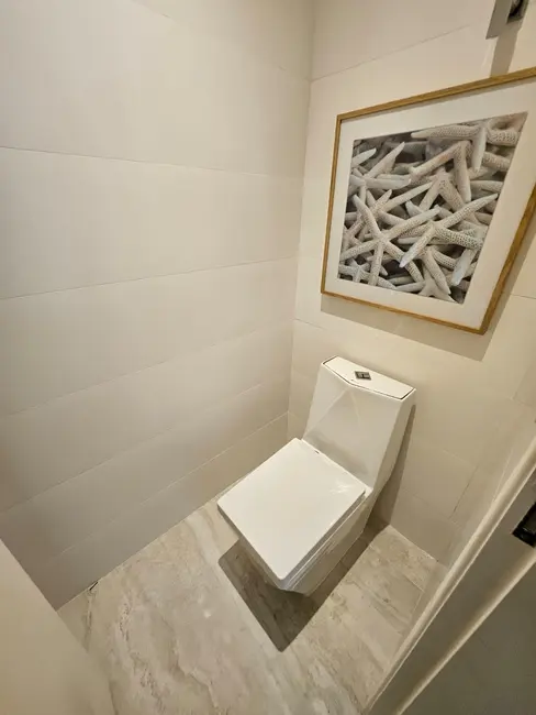 Foto 2 de Casa de Condomínio com 6 quartos à venda, 742m2 em Riviera de São Lourenço, Bertioga - SP