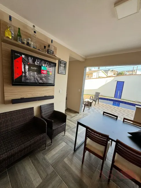 Foto 1 de Casa com 3 quartos à venda, 150m2 em Vila São Sebastião, Mogi Das Cruzes - SP
