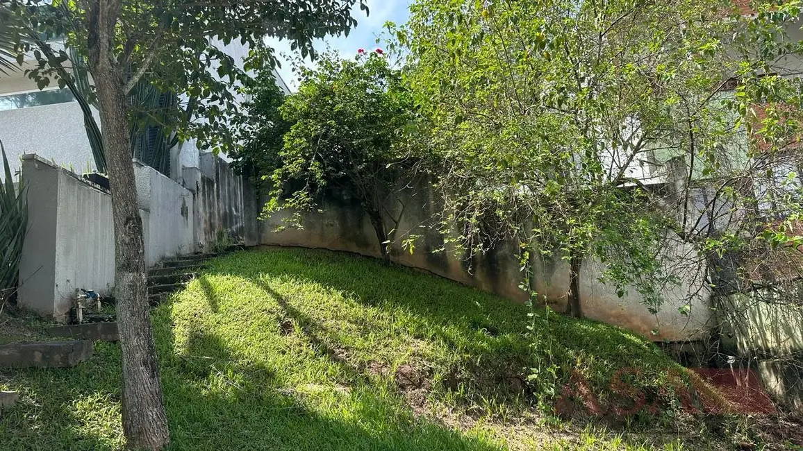 Foto 2 de Terreno / Lote à venda, 300m2 em Aruã, Mogi Das Cruzes - SP