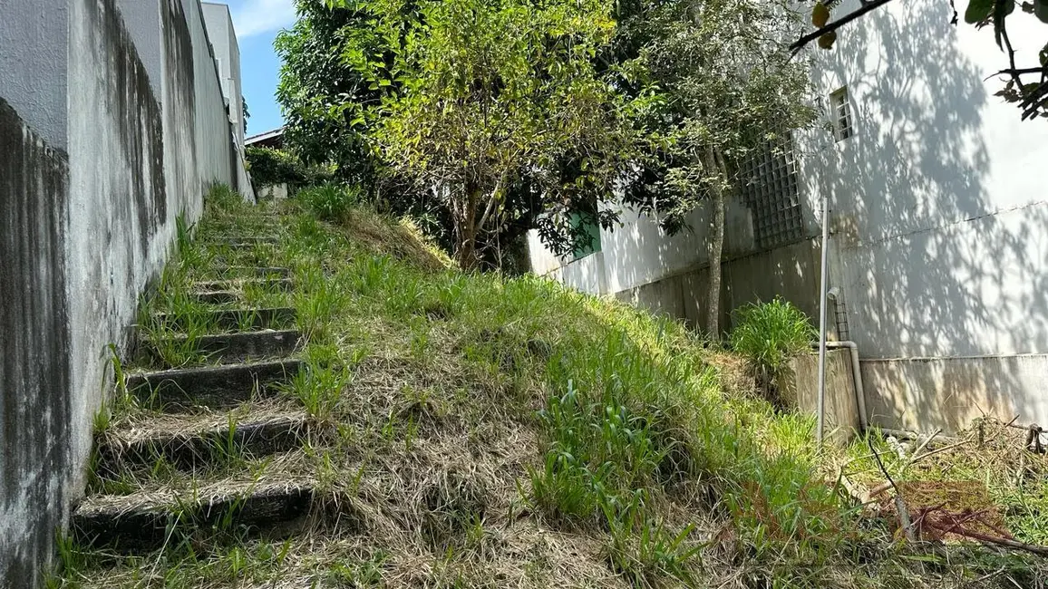 Foto 1 de Terreno / Lote à venda, 300m2 em Aruã, Mogi Das Cruzes - SP
