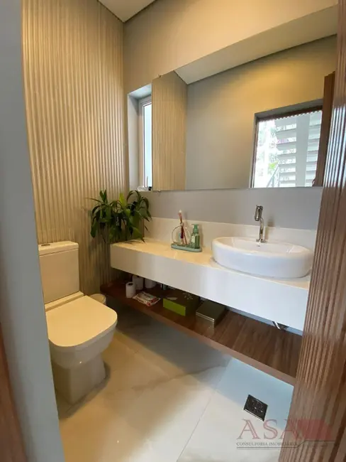 Foto 1 de Casa de Condomínio com 3 quartos à venda, 387m2 em Jardim Rodeio, Mogi Das Cruzes - SP