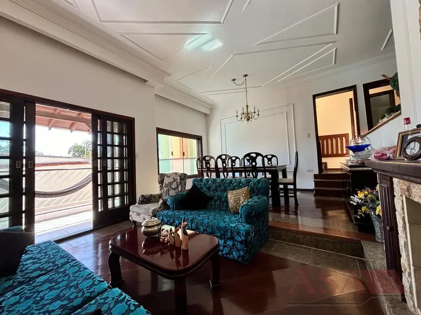 Foto 6 de Casa com 4 quartos à venda, 500m2 em Vila Suissa, Mogi Das Cruzes - SP