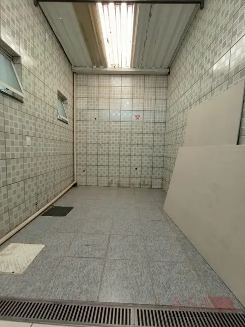 Foto 4 de Loja para alugar, 100m2 em Jardim São Pedro, Mogi Das Cruzes - SP