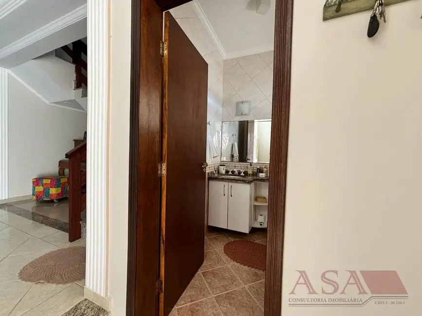 Foto 7 de Casa Comercial com 3 quartos à venda e para alugar, 318m2 em Loteamento Rio Acima, Mogi Das Cruzes - SP