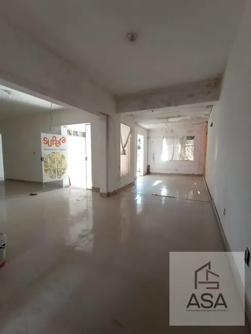 Casa Comercial para alugar, 320m2 em Vila Oliveira, Mogi Das Cruzes - SP - imagem 9 Foto 9 de Casa Comercial para alugar, 320m2 em Vila Oliveira, Mogi Das Cruzes - SP