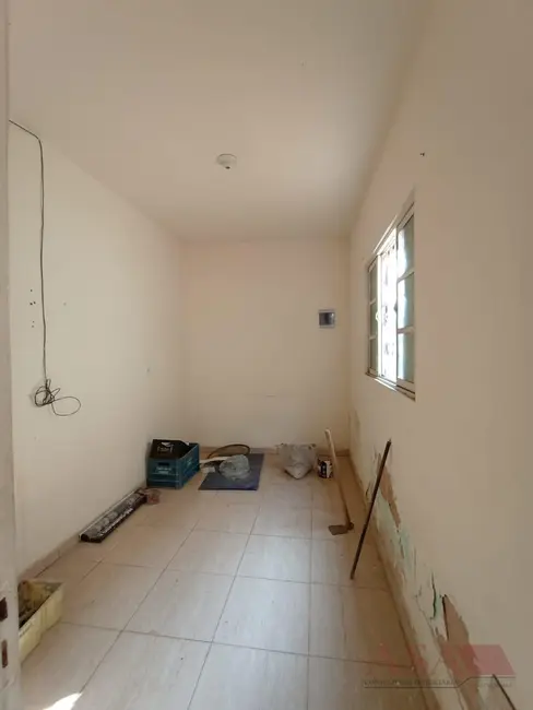 Foto 2 de Casa com 5 quartos à venda, 162m2 em Jardim Dulce, Poa - SP