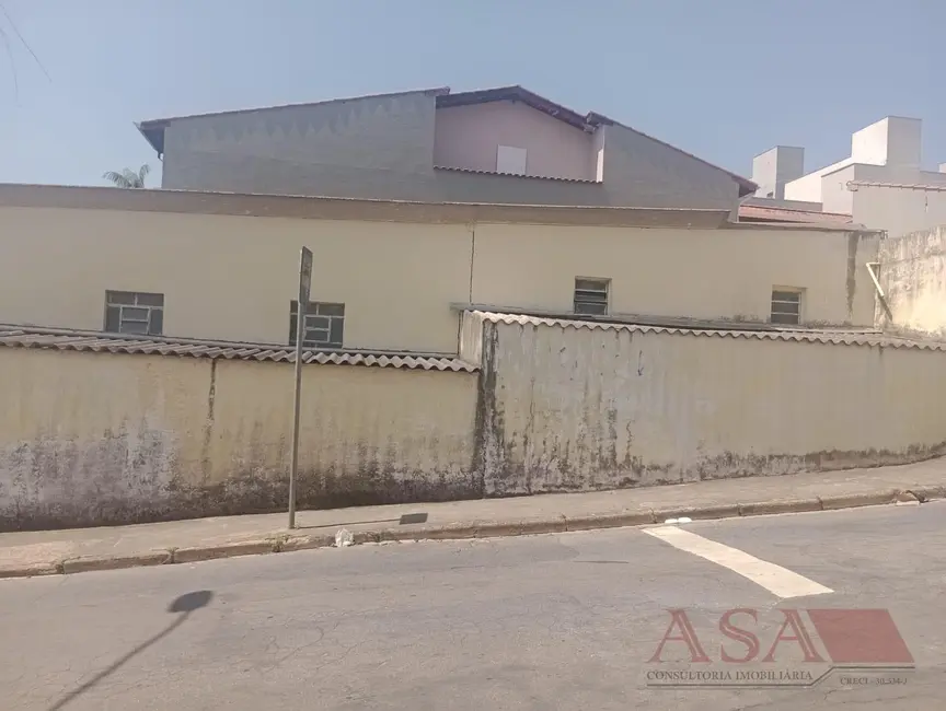 Foto 6 de Loja para alugar, 234m2 em Jardim São Pedro, Mogi Das Cruzes - SP