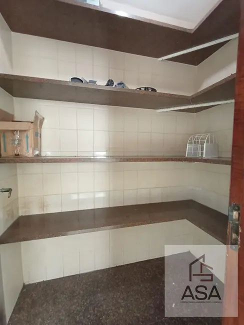 Foto 6 de Casa Comercial com 3 quartos à venda e para alugar, 480m2 em Vila Lavínia, Mogi Das Cruzes - SP