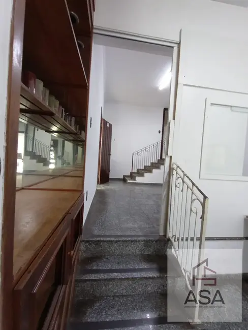 Foto 1 de Casa Comercial com 3 quartos à venda e para alugar, 480m2 em Vila Lavínia, Mogi Das Cruzes - SP