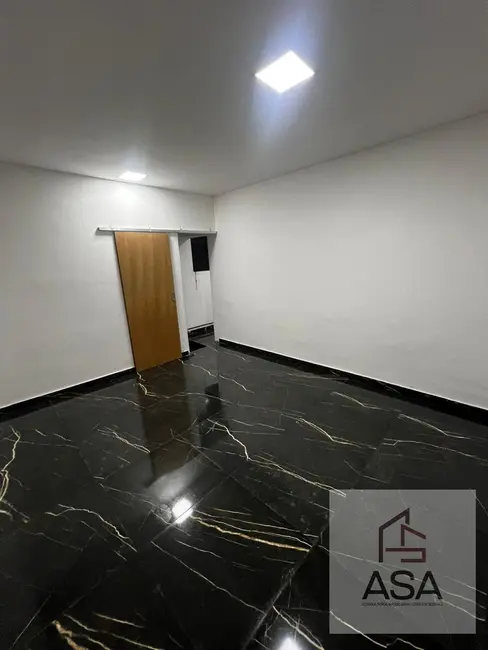 Foto 1 de Loja para alugar, 84m2 em Vila Natal, Mogi Das Cruzes - SP