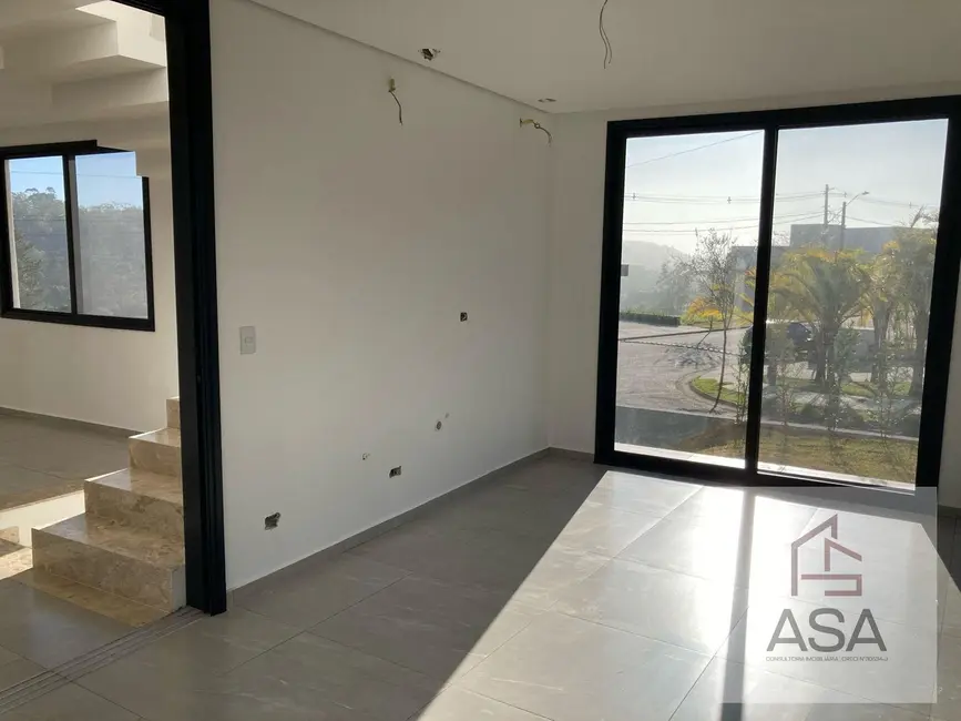 Foto 5 de Casa de Condomínio com 3 quartos à venda, 342m2 em Jardim São Pedro, Mogi Das Cruzes - SP