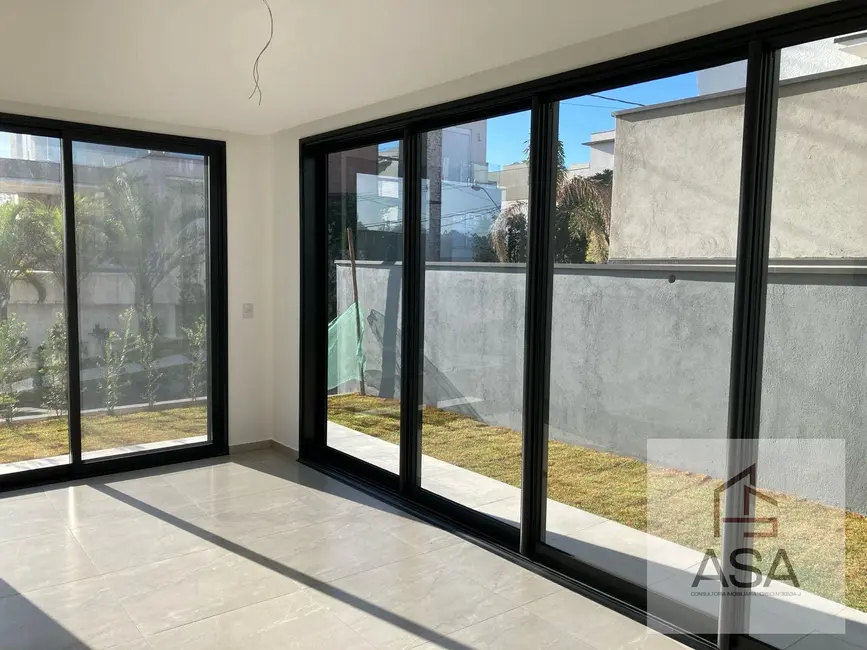 Foto 3 de Casa de Condomínio com 3 quartos à venda, 342m2 em Jardim São Pedro, Mogi Das Cruzes - SP