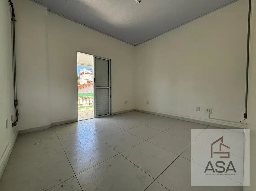 Foto 2 de Casa Comercial para alugar, 133m2 em Centro, Mogi Das Cruzes - SP