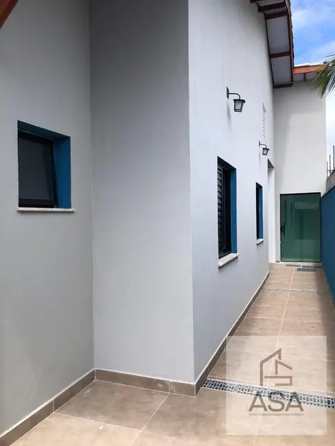 Foto 2 de Casa com 2 quartos à venda, 125m2 em Vila Caputera, Mogi Das Cruzes - SP