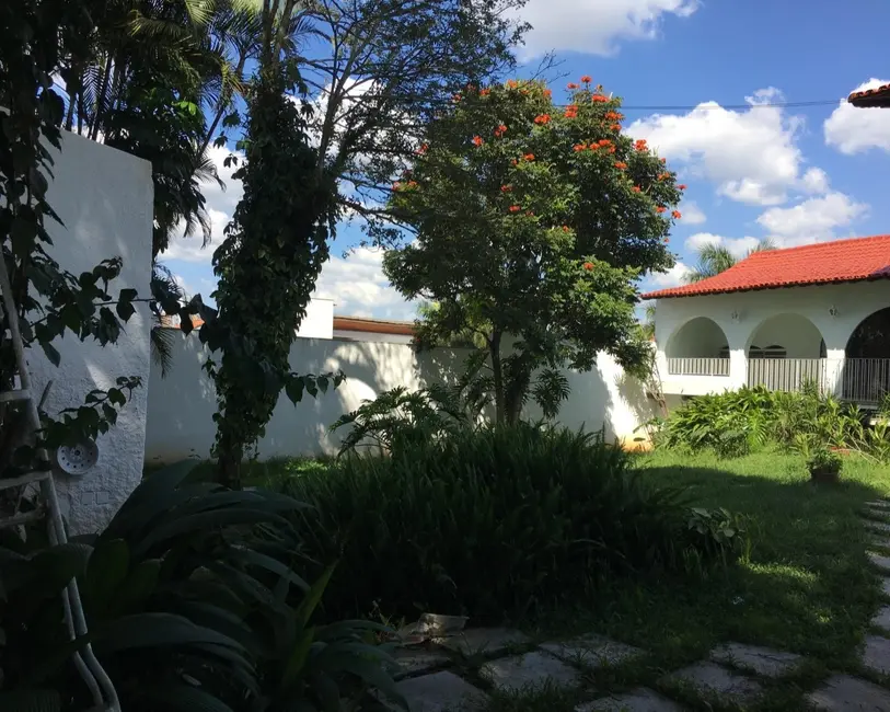 Foto 1 de Casa com 3 quartos à venda, 600m2 em Vila Oliveira, Mogi Das Cruzes - SP
