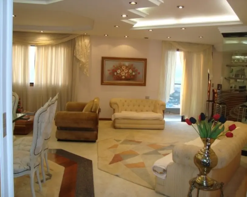 Foto 1 de Apartamento com 3 quartos à venda, 209m2 em Vila Vitória, Mogi Das Cruzes - SP