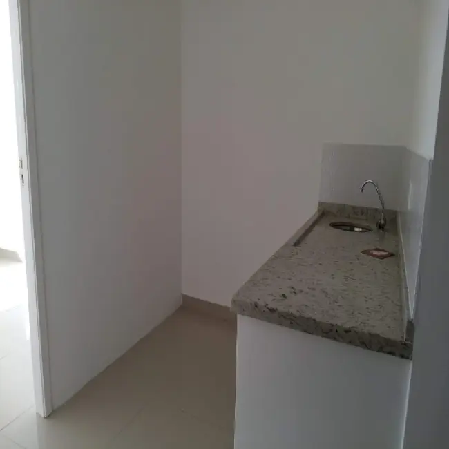 Sala Comercial para alugar, 37m2 em Vila Mogilar, Mogi Das Cruzes - SP - imagem 4 Foto 4 de Sala Comercial para alugar, 37m2 em Vila Mogilar, Mogi Das Cruzes - SP