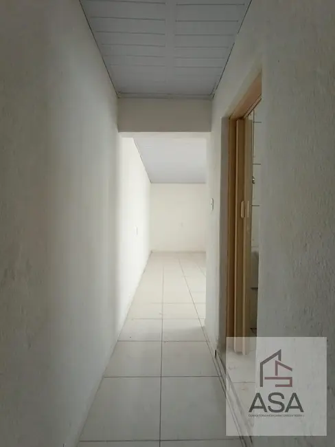 Foto 9 de Casa de Vila com 1 quarto para alugar, 20m2 em Vila São Paulo, Mogi Das Cruzes - SP