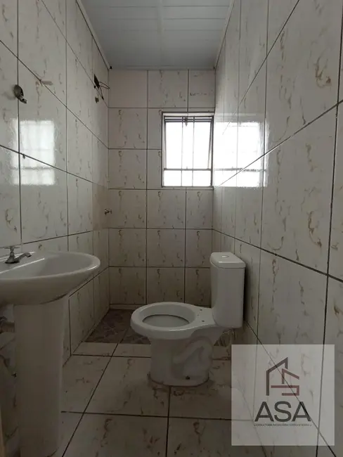 Foto 8 de Casa de Vila com 1 quarto para alugar, 20m2 em Vila São Paulo, Mogi Das Cruzes - SP